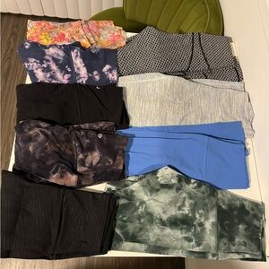 9 pairs of lulu lemon yoga pants